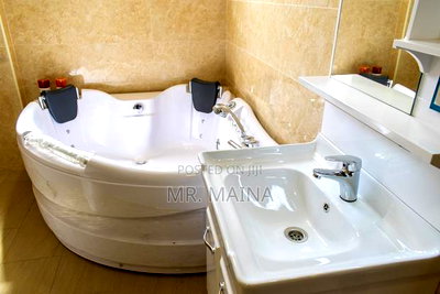 4bdrm Condo in Duchess Park, Maziwa for sale - Image 5