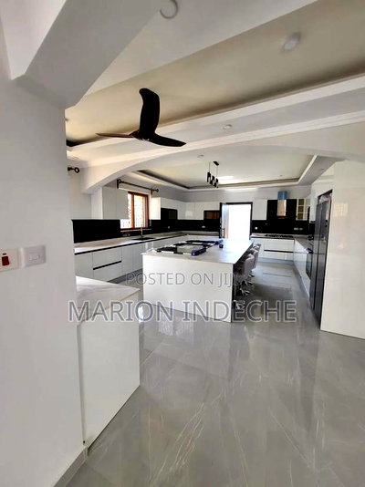 3bdrm Bungalow in Bofa, Kilifi Town for sale - Image 1