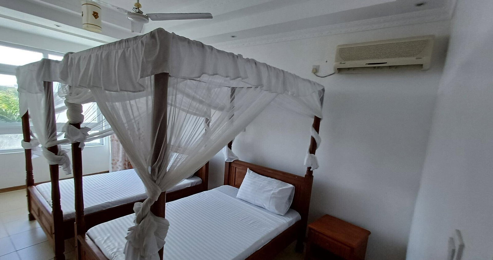 Fully Furnished 3BR with Private Beach Access - Nyali