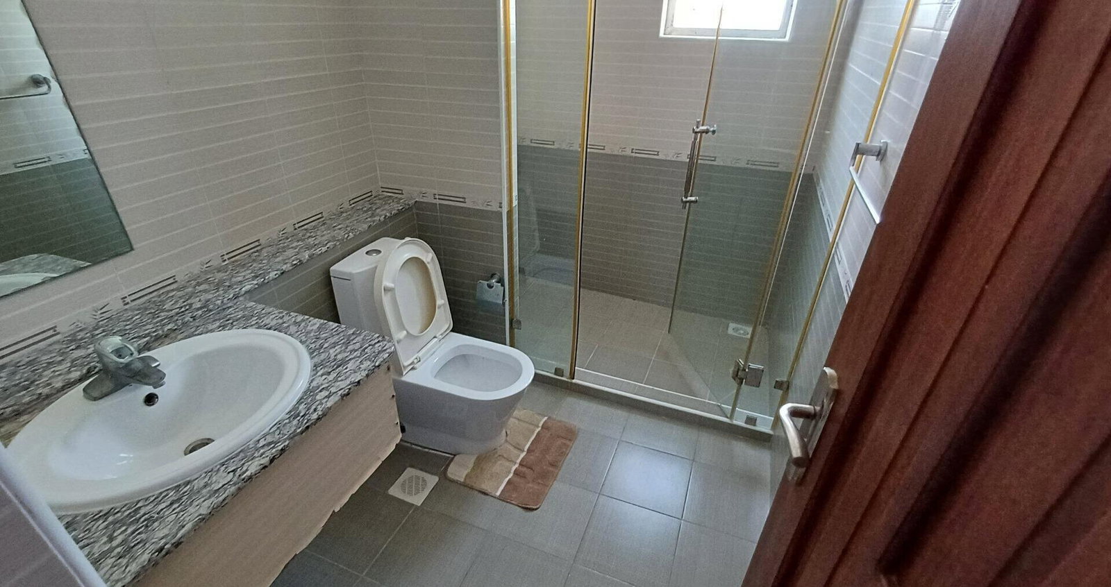 Fully Furnished 3BR with Private Beach Access - Nyali