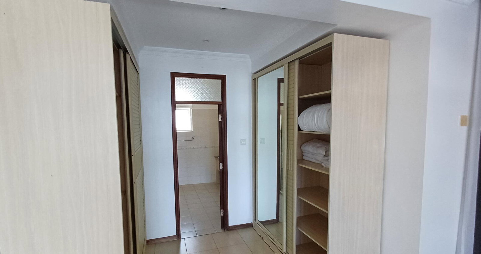 Fully Furnished 3BR with Private Beach Access - Nyali