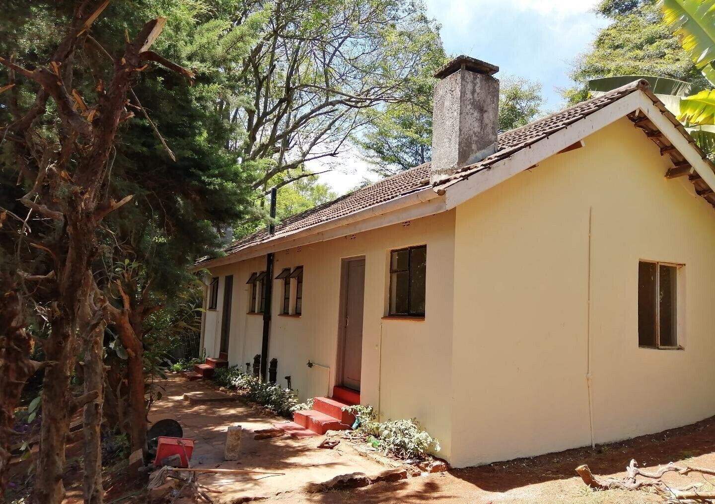 Half Acre 4BR Haven at KSh 280K