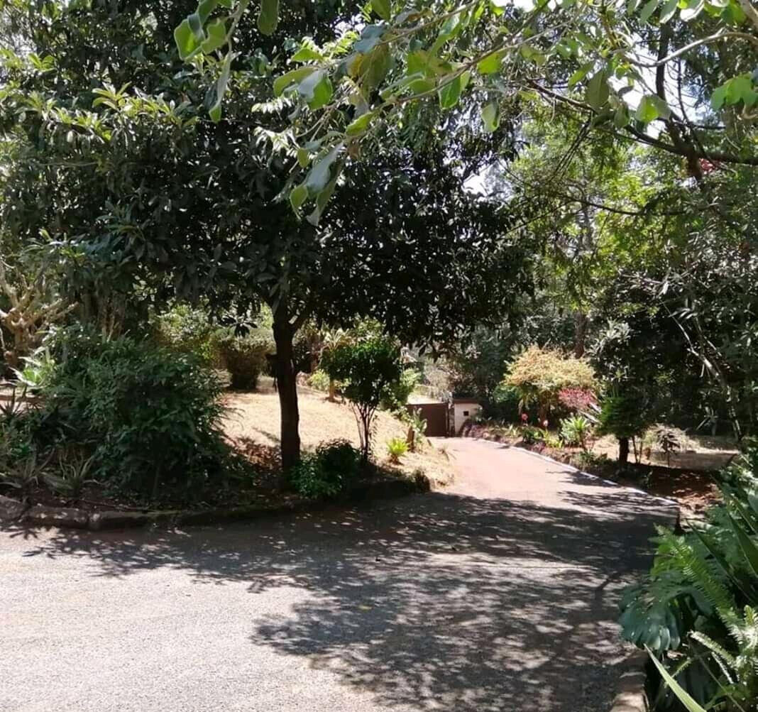 Half Acre 4BR Haven at KSh 280K