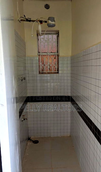 1bdrm House in Thindigua for rent - Image 8