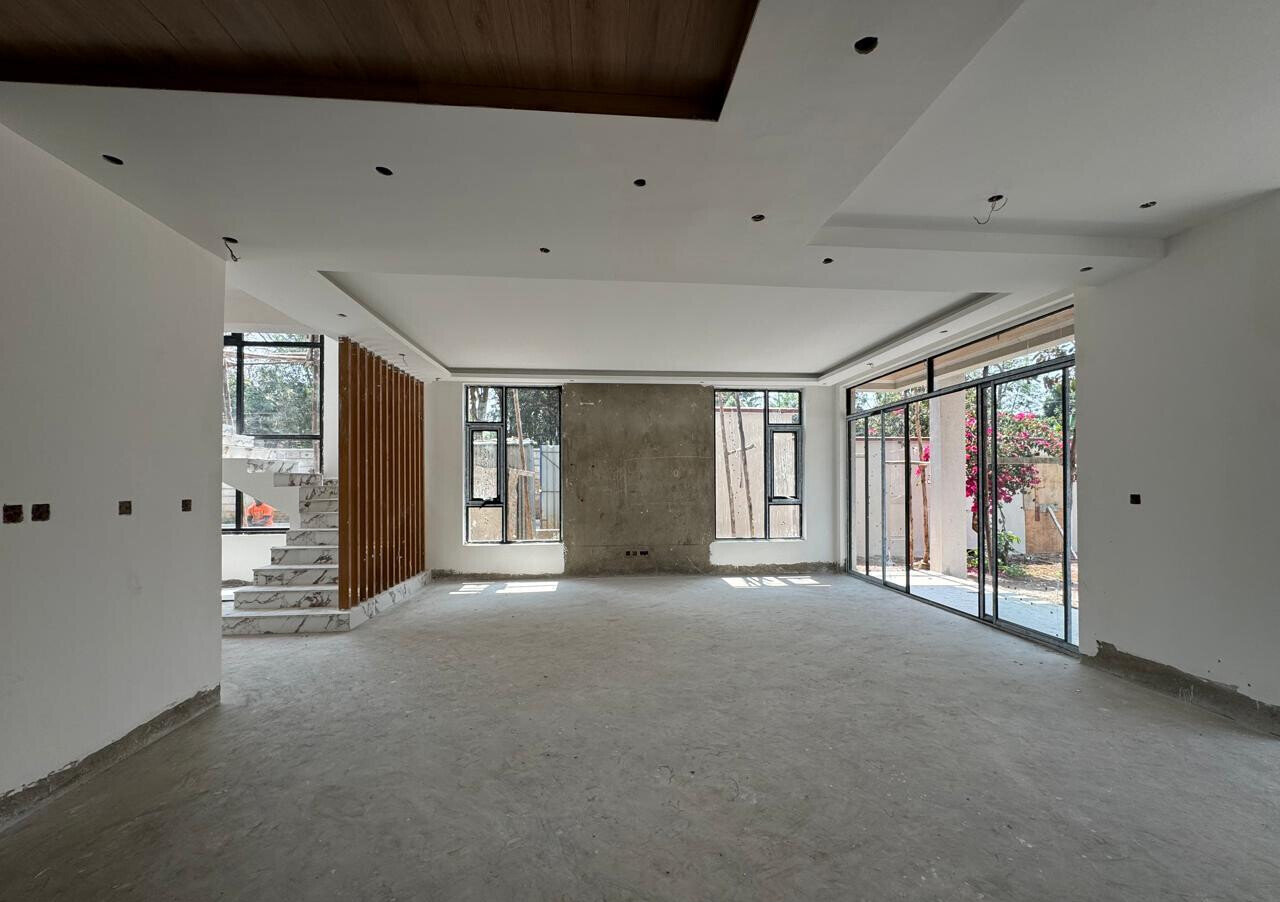 Cul-de-Sac Townhouse with Open-Plan Living - Lavington