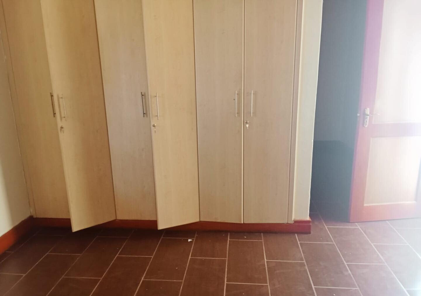 Spacious 4BR Home with Garden