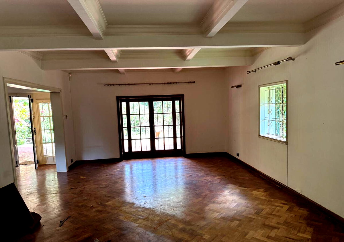 5-Bed Muthaiga Home with 3 Staff Quarters & Light-Filled Living