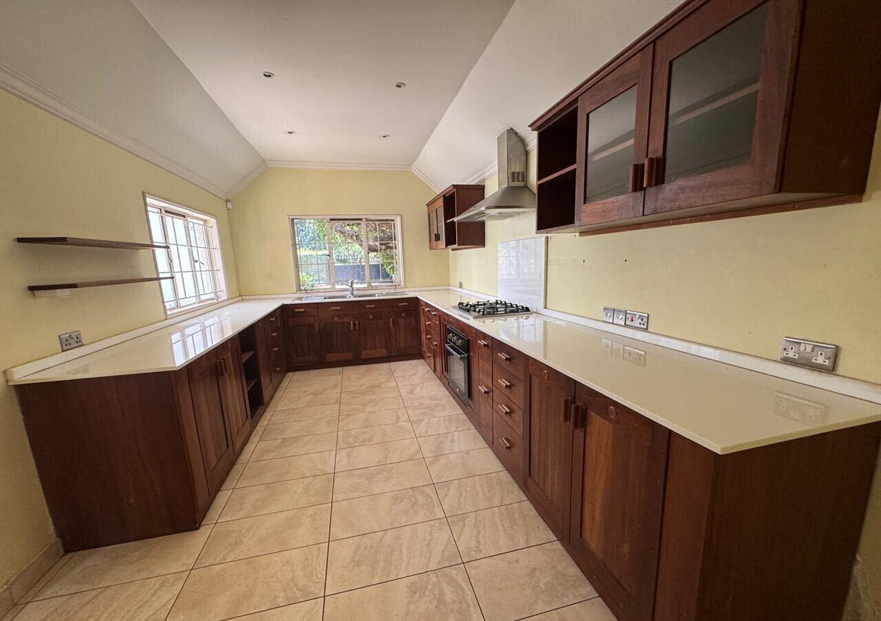 5-Bed Muthaiga Home with 3 Staff Quarters & Light-Filled Living