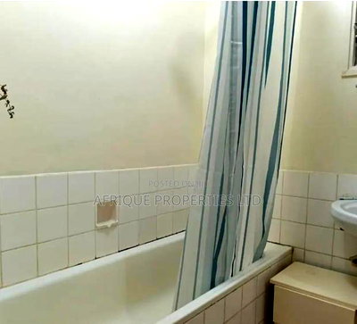 4bdrm Bungalow in Loresho Crescent for rent - Image 8