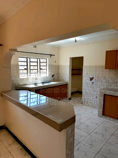 3bdrm Bungalow in Kiserian for sale - Image 4