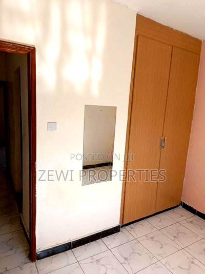 3bdrm Bungalow in Kiserian for sale - Image 9