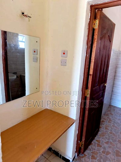 3bdrm Bungalow in Kiserian for sale - Image 5