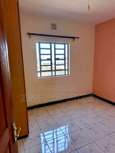 3bdrm Bungalow in Kiserian for sale - Image 13