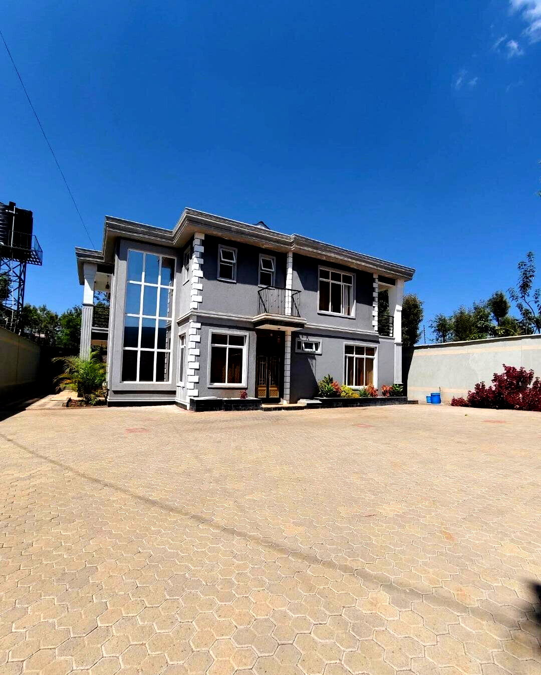 4BR Ambassadorial Villa on Over an Acre - Olkeri, Ngong