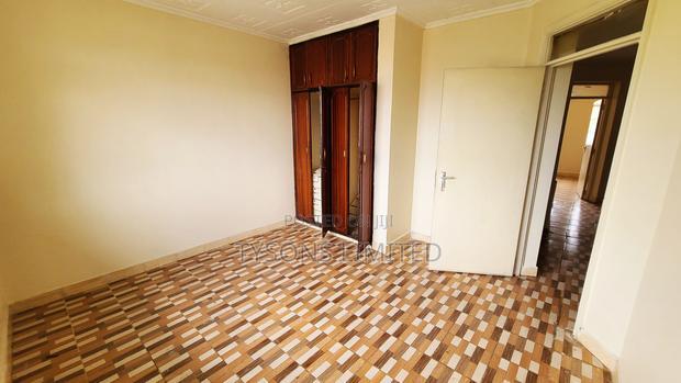5bdrm Maisonette in Thiongo Road, Kangemi for rent