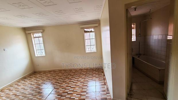 5bdrm Maisonette in Thiongo Road, Kangemi for rent