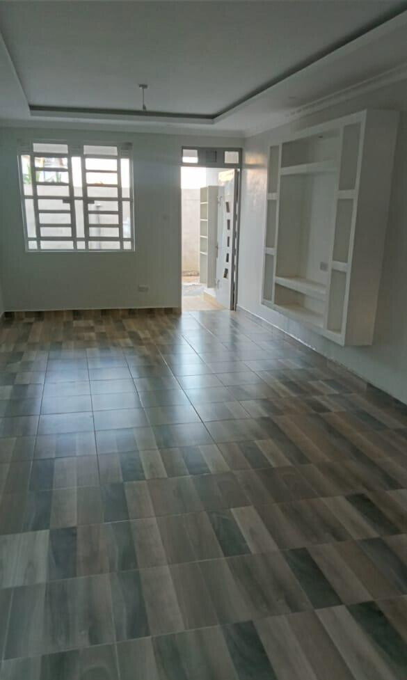 3BR Townhouse with Ready Title Deed - 40x80 Plot, Juja