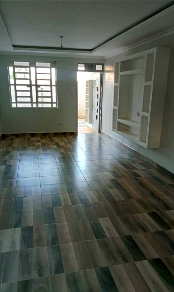 3BR Townhouse with Ready Title Deed - 40x80 Plot, Juja