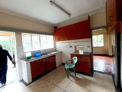 4bdrm Bungalow in Ridgeways for rent - Image 6