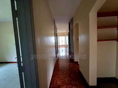 4bdrm Bungalow in Ridgeways for rent - Image 7