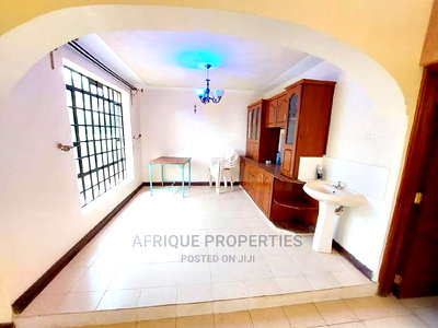 5bdrm Mansion in Membly Estate for sale - Image 13
