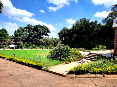 7 Bedroom House for Sale in Waiyaki Way - Image 6