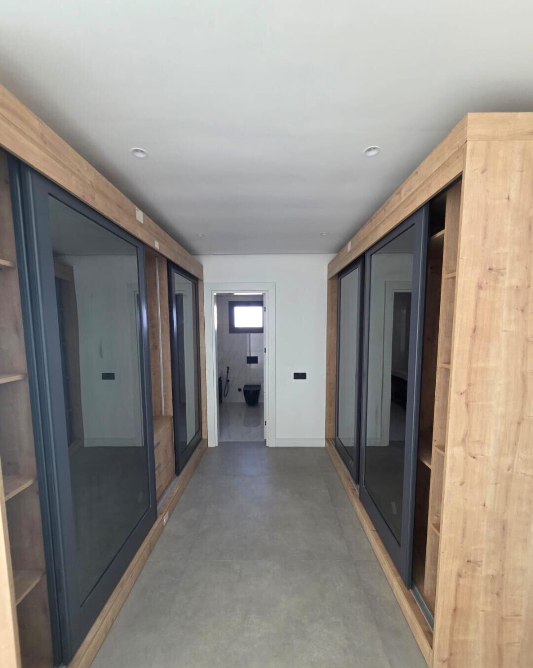 3BR Penthouse with Sea Views & DSQ - Nyali, Mombasa