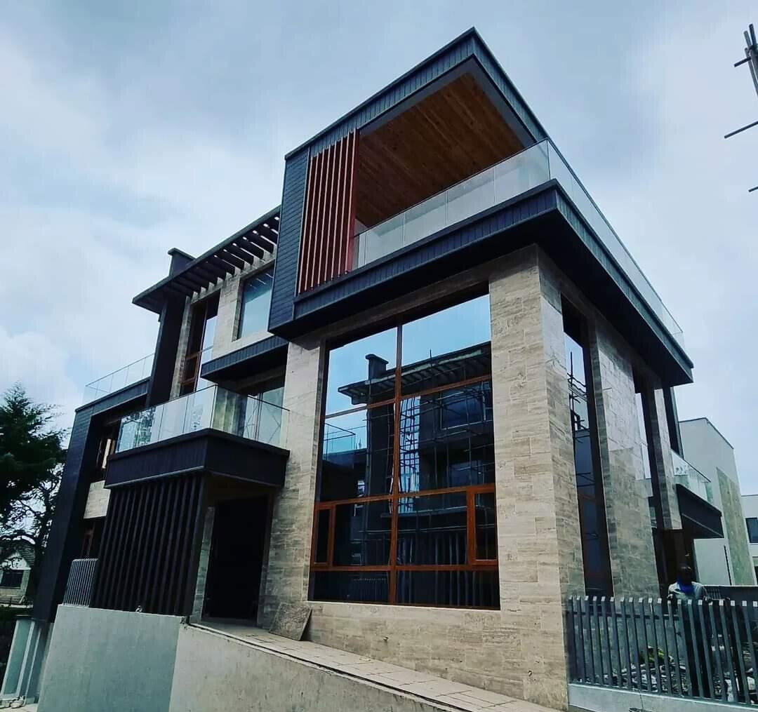 6-Ensuite Villa with Cinema, Gym & Private Lift - Lavington