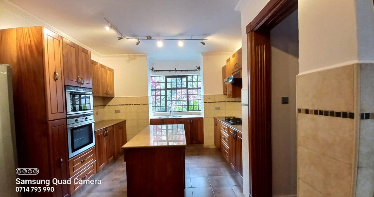 Super-Premium 4BR Villa in 3-Village Cluster - Spring Valley