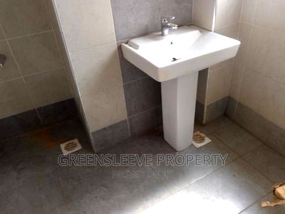 4bdrm Townhouse / Terrace in Karened, Kikuyu for rent - Image 2