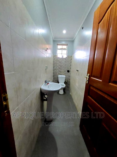 4bdrm Mansion in Thika Green for sale - Image 6