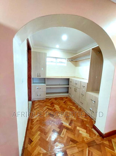 4bdrm Mansion in Thika Green for sale - Image 3