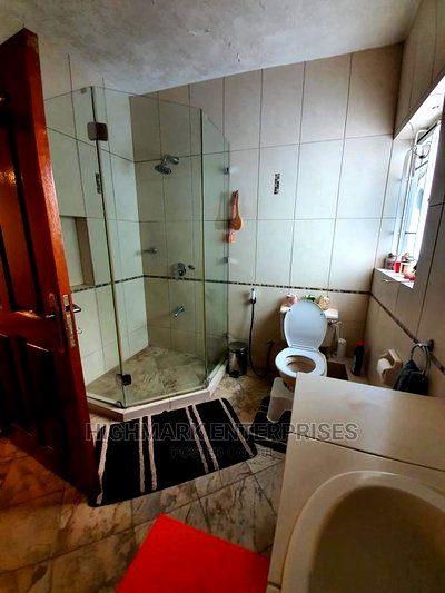 8bdrm Mansion in South C for Sale - Image 3