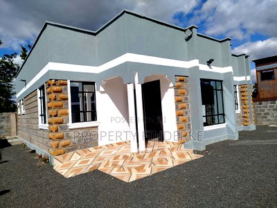 3bdrm Bungalow in Kitengela for sale - Image 8