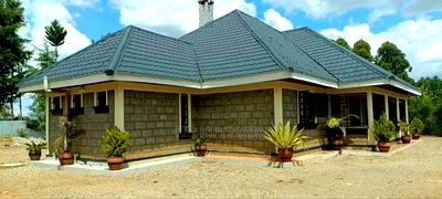 3bdrm Bungalow in Kiplombe for sale - Image 1
