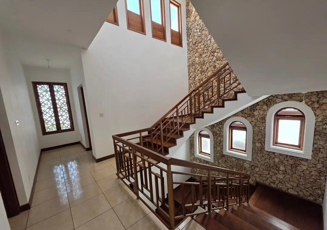 4BR Townhouse with Private Pool in Gated Nyali Estate - Mombasa