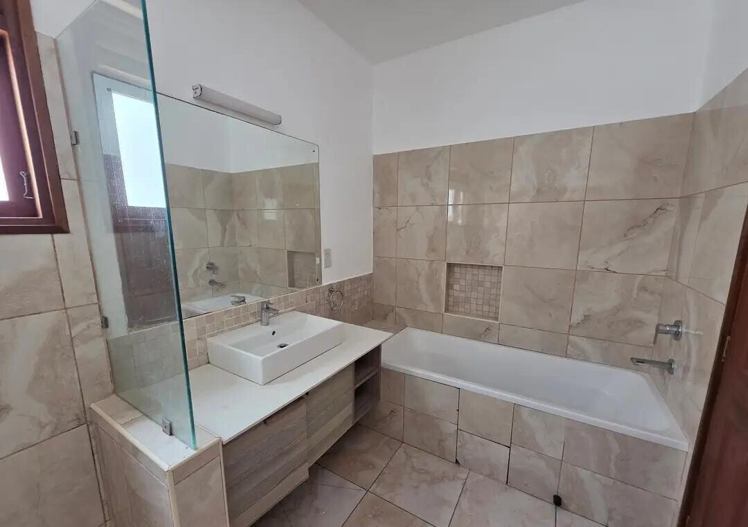 4BR Townhouse with Private Pool in Gated Nyali Estate - Mombasa