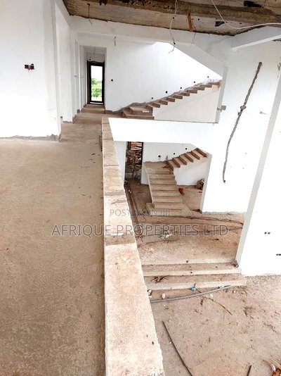 6bdrm Mansion in Thika Green for sale - Image 6