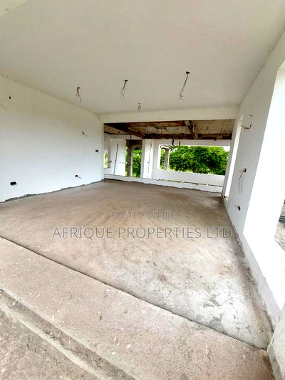 6bdrm Mansion in Thika Green for sale - Image 7