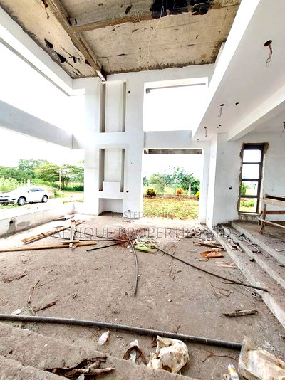 6bdrm Mansion in Thika Green for sale - Image 3
