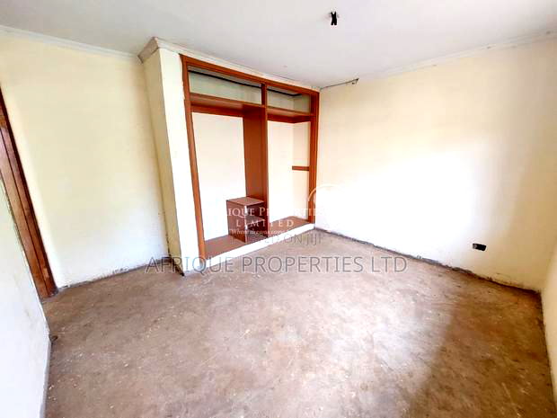 4bdrm Villa in Fourways, Thindigua/Kasarini for sale