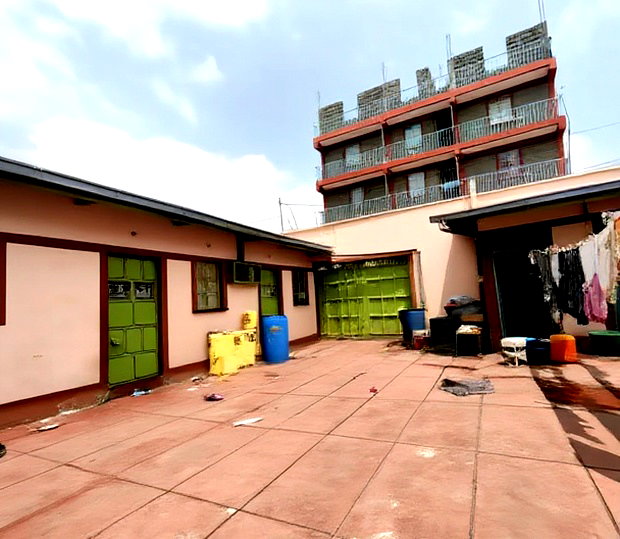 5bdrm Block of Flats in Githurai 45 , Off for sale