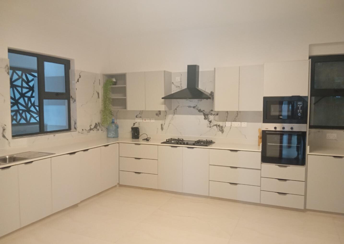 3BR Ensuite Simplex with Karura Forest Views - Spring Valley