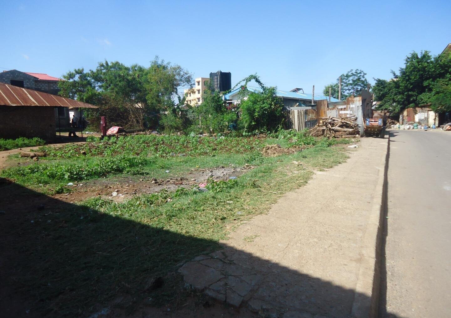 1.5 Acre Bombolulu Plot with Garden