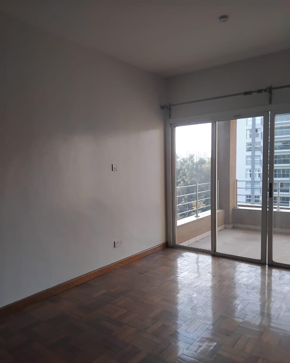 Spacious 3BR with Scenic Views & Gym - Kileleshwa