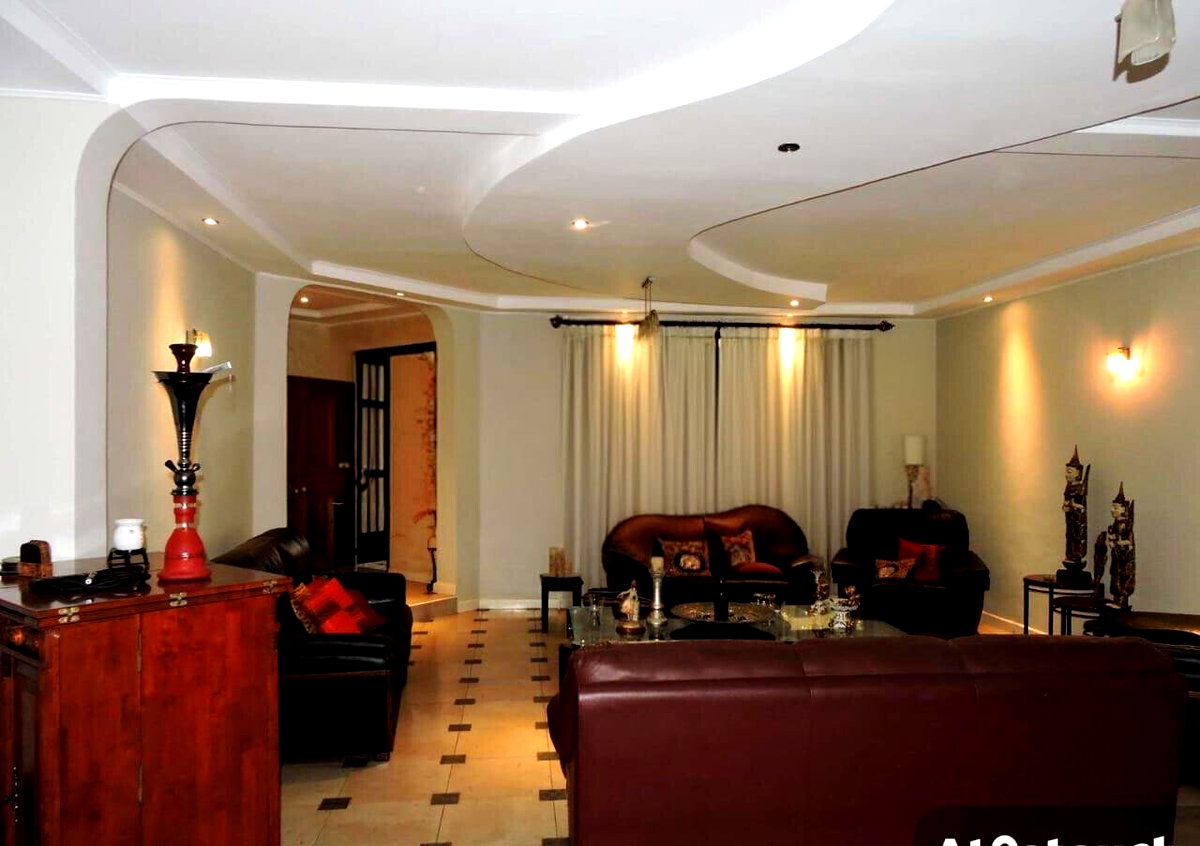4-Ensuite Townhouse with Fireplace & Private Garden - Westlands