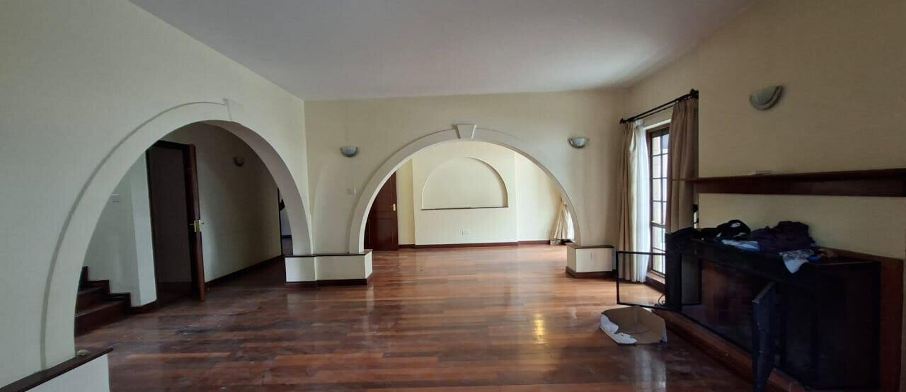 4-Ensuite Townhouse with UN-Level Security & Private Garden - Westlands