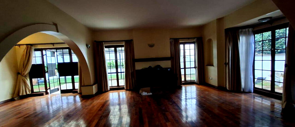 4-Ensuite Townhouse with UN-Level Security & Private Garden - Westlands