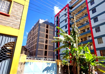 KSh 20M Plot with Parking in Kasarani