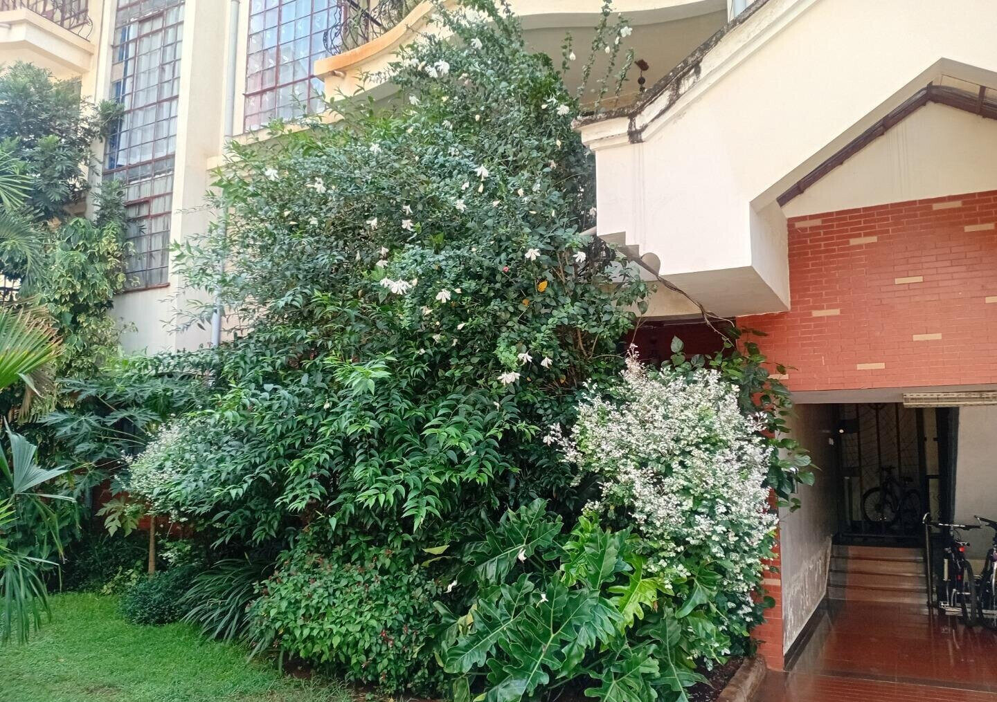 3BR All-Ensuite Townhouse with DSQ – Riverside, Nairobi
